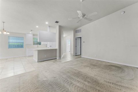 Duplex à vendre à Orlando, Floride: 2 chambres, 156.08 m2 № 1355620 - photo 6