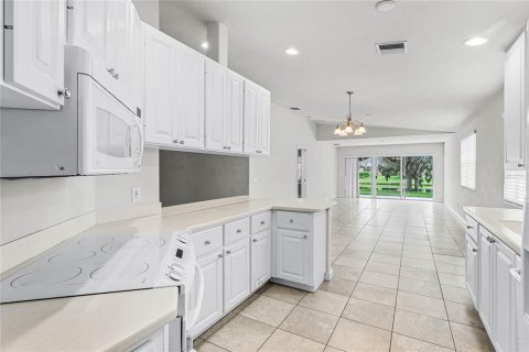 Duplex à vendre à Orlando, Floride: 2 chambres, 156.08 m2 № 1355620 - photo 15