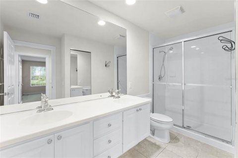 Duplex à vendre à Orlando, Floride: 2 chambres, 156.08 m2 № 1355620 - photo 19