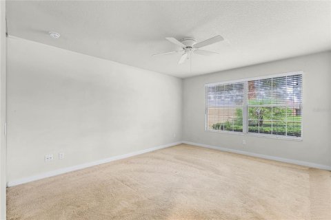 Duplex à vendre à Orlando, Floride: 2 chambres, 156.08 m2 № 1355620 - photo 16