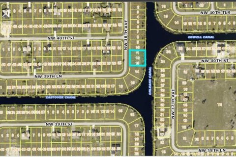 Terreno en venta en Cape Coral, Florida № 1355589 - foto 2