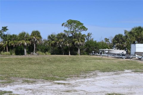 Terreno en venta en Englewood, Florida № 1016527 - foto 28