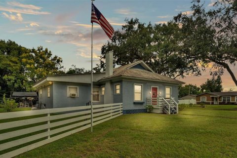 Villa ou maison à vendre à Bartow, Floride: 3 chambres, 169.83 m2 № 1382447 - photo 1