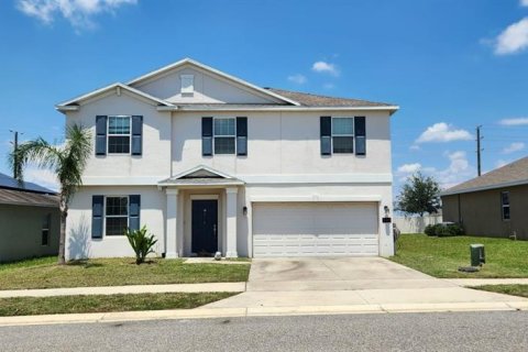 House in Davenport, Florida 5 bedrooms, 269.04 sq.m. № 1382446 - photo 1