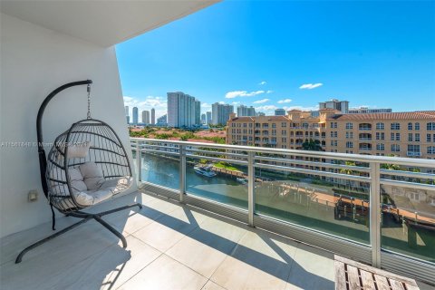 Condominio en venta en Aventura, Florida, 3 dormitorios, 173.63 m2 № 1097274 - foto 8