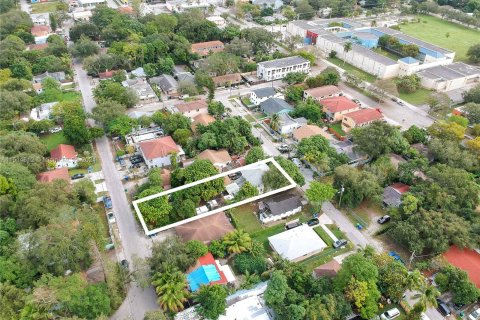 Купить земельный участок в Майами, Флорида № 949590 - фото 7