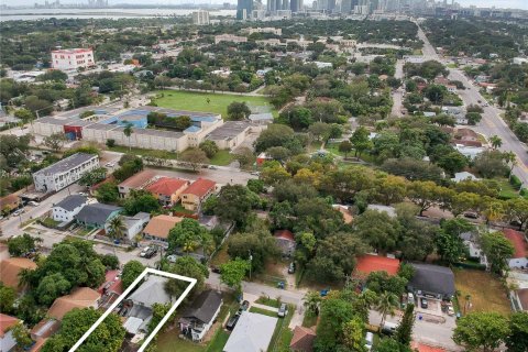 Купить земельный участок в Майами, Флорида № 949590 - фото 9