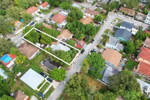 Terrain à vendre à Miami, Floride № 949590 - photo 6