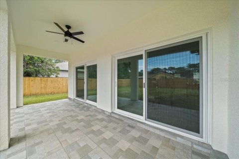 House in PORT ST. JOHN in Cocoa, Florida 4 bedrooms, 156.82 sq.m. № 1354154 - photo 27