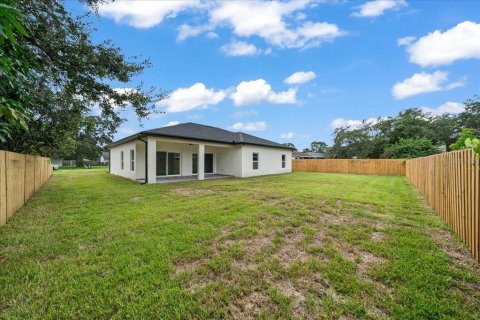 House in PORT ST. JOHN in Cocoa, Florida 4 bedrooms, 156.82 sq.m. № 1354154 - photo 24