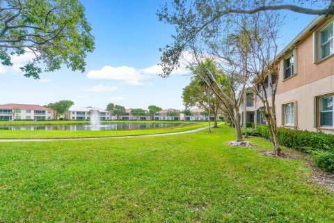 Copropriété à vendre à Wellington, Floride: 3 chambres, 147.44 m2 № 970649 - photo 5