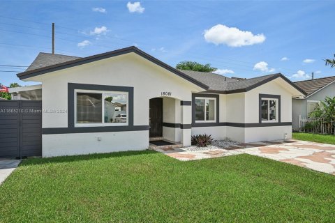 Villa ou maison à vendre à Miami, Floride: 3 chambres, 134.06 m2 № 1377486 - photo 6