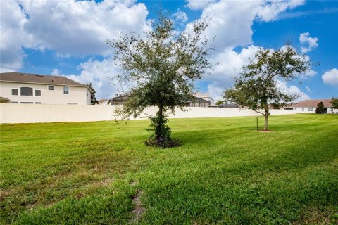 Townhouse in Kissimmee, Florida 4 bedrooms, 170.75 sq.m. № 1422942 - photo 13