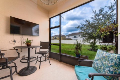 Townhouse in Kissimmee, Florida 4 bedrooms, 170.75 sq.m. № 1422942 - photo 6