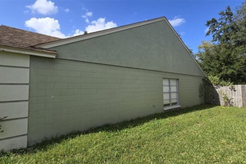 House in Orlando, Florida 3 bedrooms, 125.42 sq.m. № 1422940 - photo 21