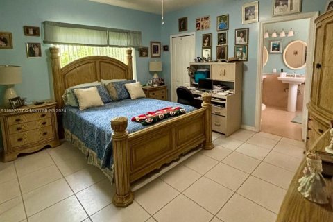 Casa en venta en Miami, Florida, 3 dormitorios, 155.33 m2 № 1293213 - foto 9