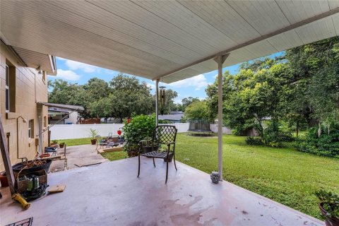 Villa ou maison à vendre à DeLand, Floride: 4 chambres, 160.54 m2 № 1335000 - photo 19