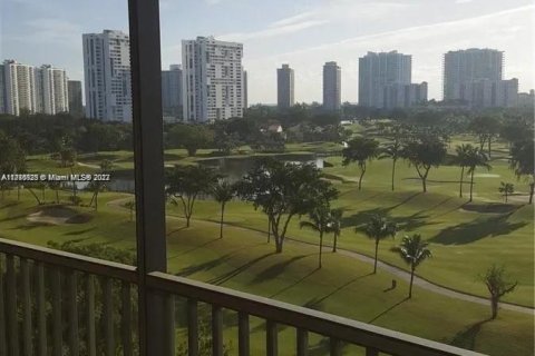 Condominio en venta en Aventura, Florida, 2 dormitorios, 121.98 m2 № 822632 - foto 12