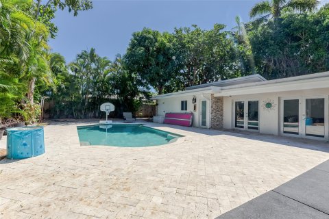 Villa ou maison à vendre à Fort Lauderdale, Floride: 4 chambres, 318.84 m2 № 945780 - photo 2