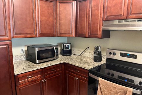 Condo in Orlando, Florida, 1 bedroom  № 1105447 - photo 7