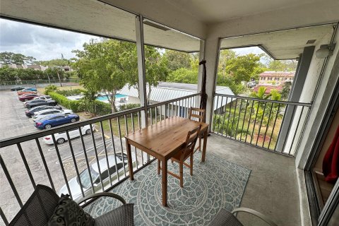 Copropriété à vendre à Coral Springs, Floride: 2 chambres, 109.53 m2 № 1151802 - photo 5