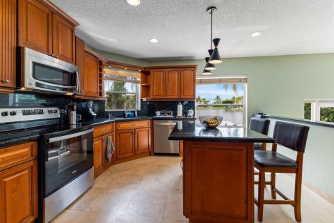 Villa ou maison à vendre à Pembroke Pines, Floride: 4 chambres, 240.34 m2 № 1231832 - photo 14