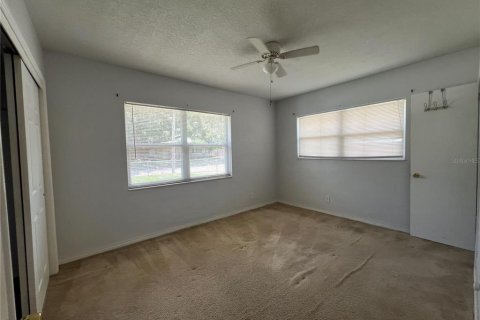 House in Tampa, Florida 3 bedrooms, 104.98 sq.m. № 1265562 - photo 12