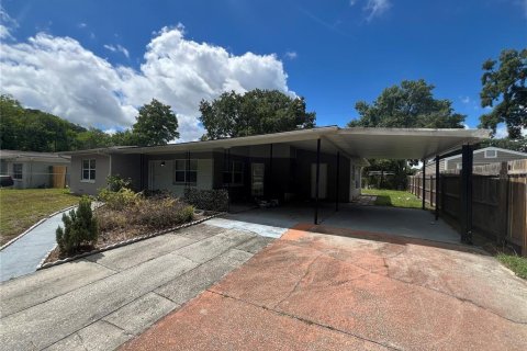 Casa en venta en Tampa, Florida, 3 dormitorios, 104.98 m2 № 1265562 - foto 2