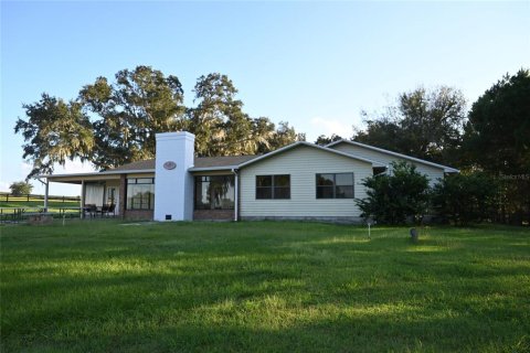 House in Dade City, Florida 3 bedrooms, 214.79 sq.m. № 950909 - photo 29