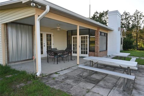 House in Dade City, Florida 3 bedrooms, 214.79 sq.m. № 950909 - photo 27