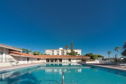 Copropriété à vendre à Lauderhill, Floride: 2 chambres, 90.3 m2 № 869175 - photo 13