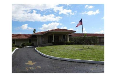 Copropriété à vendre à Lauderhill, Floride: 2 chambres, 90.3 m2 № 869175 - photo 23