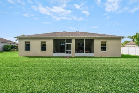 Villa ou maison à vendre à Vero Beach, Floride: 4 chambres, 191.56 m2 № 1103335 - photo 1