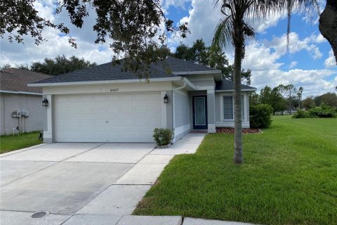 House in Tampa, Florida 3 bedrooms, 149.02 sq.m. № 1387140 - photo 1