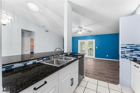 Touwnhouse à vendre à Sanford, Floride: 2 chambres, 103.68 m2 № 1358101 - photo 16