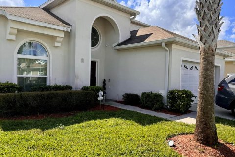 House in Kissimmee, Florida 6 bedrooms, 219.99 sq.m. № 1402211 - photo 2