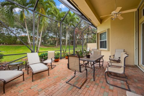 Villa ou maison à vendre à Lake Worth, Floride: 3 chambres, 273.23 m2 № 970315 - photo 13