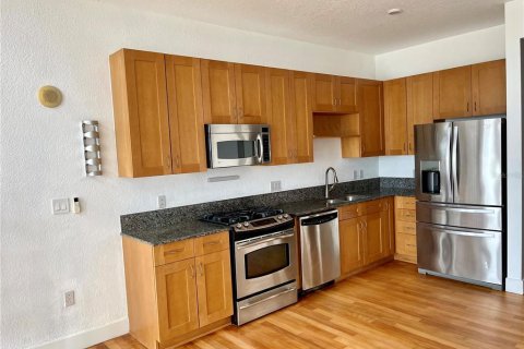 Condominio en venta en Orlando, Florida, 1 dormitorio, 86.68 m2 № 751342 - foto 5