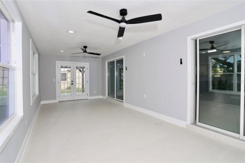 House in Orlando, Florida 3 bedrooms, 144.37 sq.m. № 1352799 - photo 20