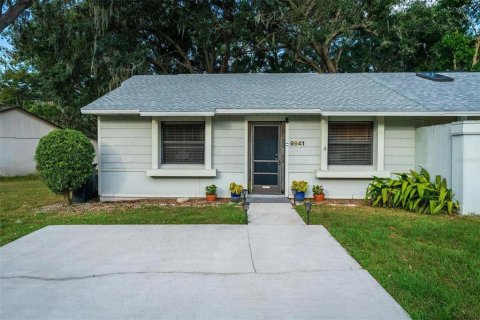 Duplex in Orlando, Florida 2 bedrooms, 79.71 sq.m. № 1426496 - photo 1