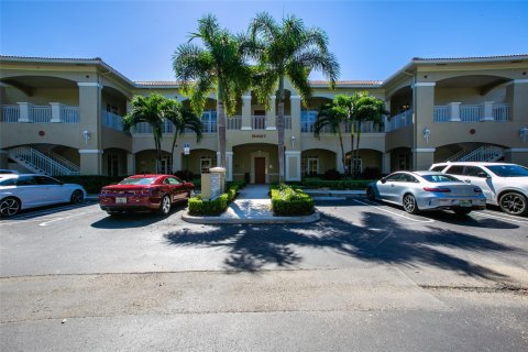 Propiedad comercial en venta en Coral Springs, Florida № 1103495 - foto 23