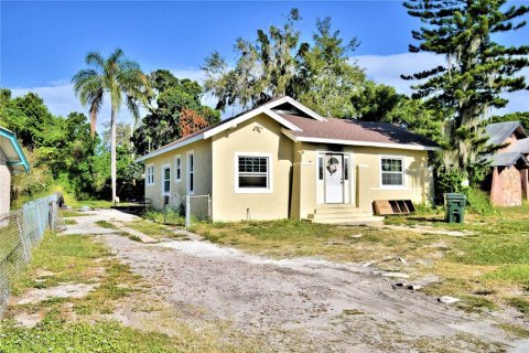 House in Lake Alfred, Florida 3 bedrooms, 104.61 sq.m. № 1390095 - photo 6