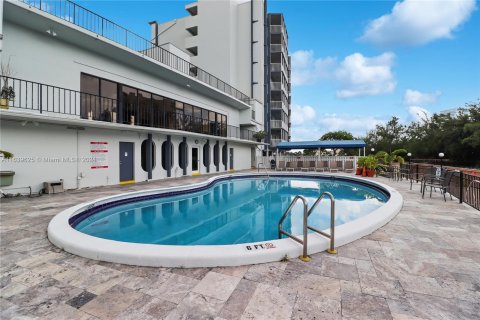 Copropriété à vendre à Hallandale Beach, Floride: 2 chambres, 106.84 m2 № 1315825 - photo 22