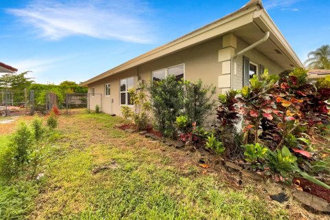 Villa ou maison à vendre à Coral Springs, Floride: 3 chambres, 172.52 m2 № 1207813 - photo 3