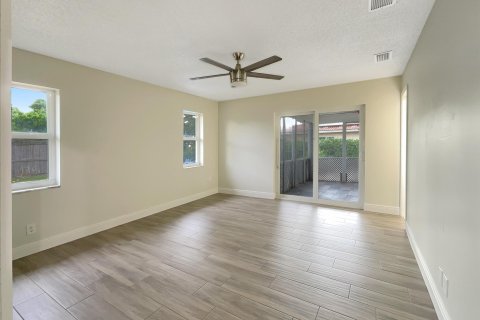 Villa ou maison à vendre à Coral Springs, Floride: 3 chambres, 172.52 m2 № 1207813 - photo 13