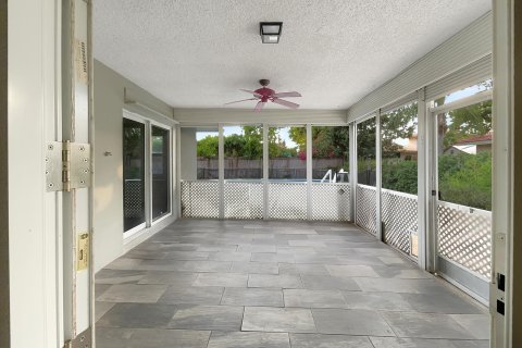 Villa ou maison à vendre à Coral Springs, Floride: 3 chambres, 172.52 m2 № 1207813 - photo 1