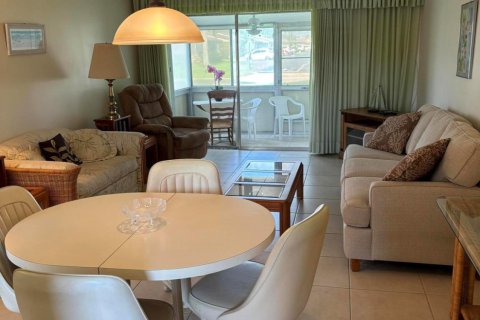 Condo in West Palm Beach, Florida, 1 bedroom  № 1207955 - photo 6