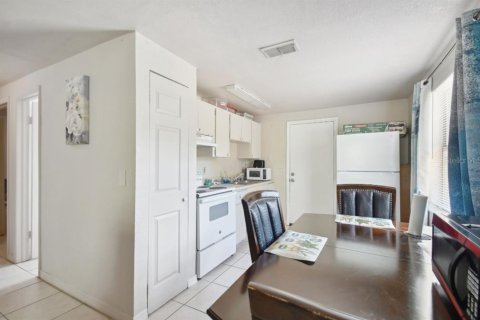 Immobilier commercial à vendre à Tampa, Floride: 4 chambres, 130.43 m2 № 1265144 - photo 7