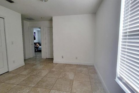 Touwnhouse à vendre à Orlando, Floride: 3 chambres, 173.91 m2 № 1390799 - photo 16