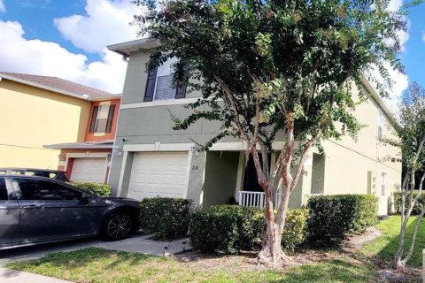 Touwnhouse à vendre à Orlando, Floride: 3 chambres, 173.91 m2 № 1390799 - photo 2